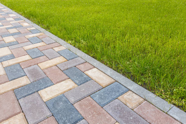 Best Driveway Pavers Near Me  in Lincoln, IL